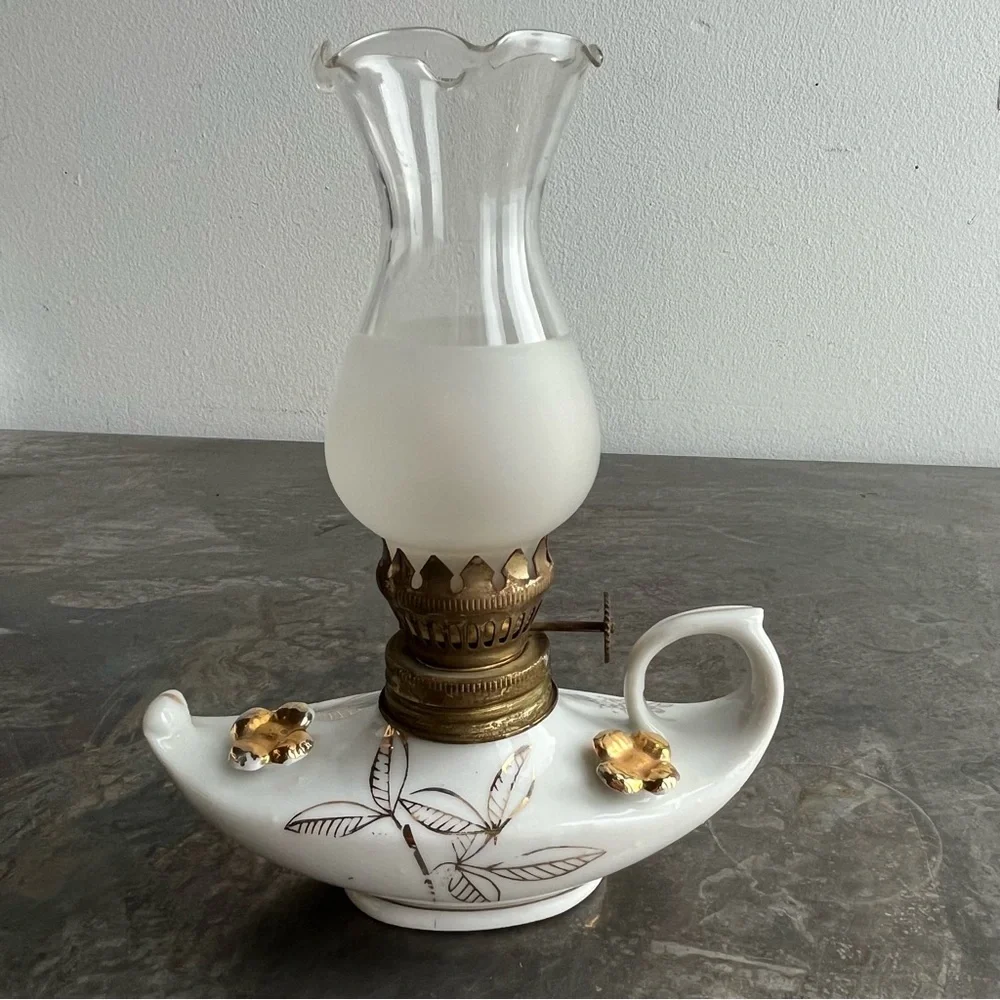 Antique Miniature ‘Aladdin’ Style Oil Finger Lamp with gold leaf design